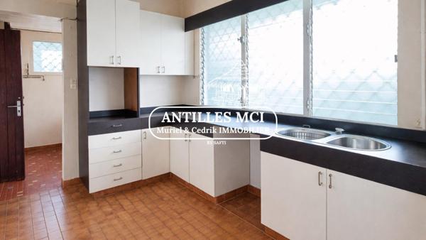 Propriété avec fort potentiel locatif.