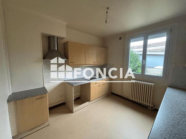 Location Appartement 2 pièces 58.3 m² - 21 RUE JEANNE D'ARC Beauvais 60000