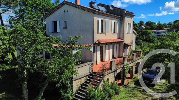 Maison à vendre  9 pièces - 180 m 2   AUBENAS  - 07