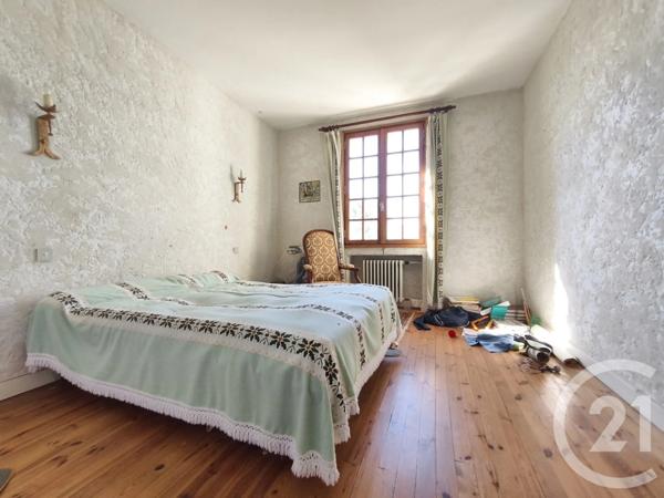 Maison à vendre  9 pièces - 180 m 2   AUBENAS  - 07