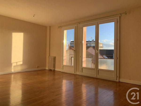Appartement F3 à vendre  3 pièces - 54,86 m 2   NERIS LES BAINS  - 03