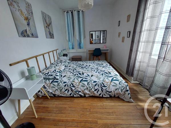 Appartement F3 à vendre  3 pièces - 54,86 m 2   NERIS LES BAINS  - 03