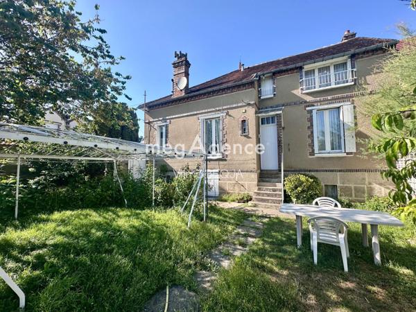 Maison à SENS, 89100 - 8 pièces 136m²