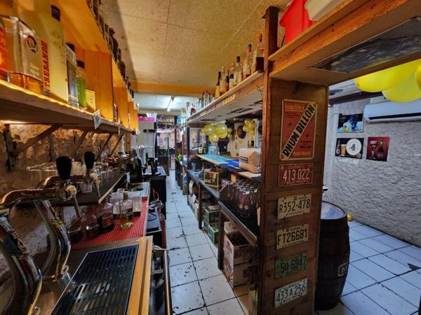 À VENDRE – Fonds de commerce Bar / Restaurant réputé à Fort-de-France