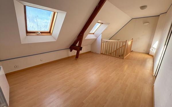 Maison à vendre    7 pièces •  Saint-Lyphard