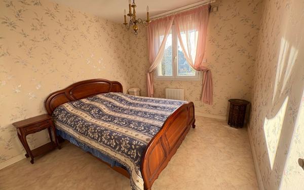 Maison à vendre    7 pièces •  Saint-Lyphard