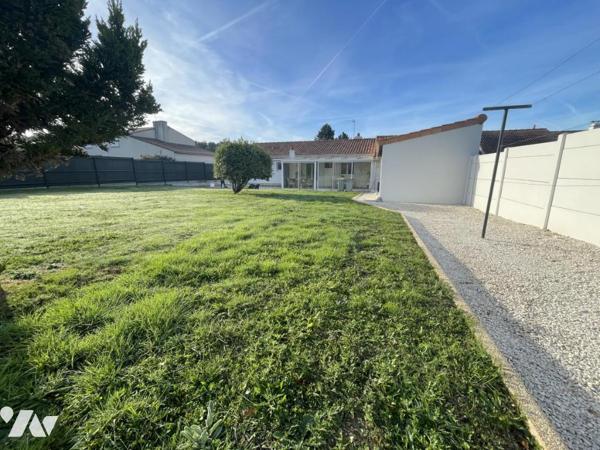 BOUAYE (secteur château Bois de la Noé) MAISON 94m² sur terrain de 879m²