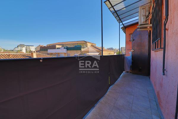 Marseille 13010  - Bel appartement T3 traversant de 55 m² avec balcon