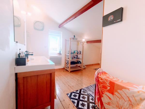 Maison 8 pièces - 180 m²