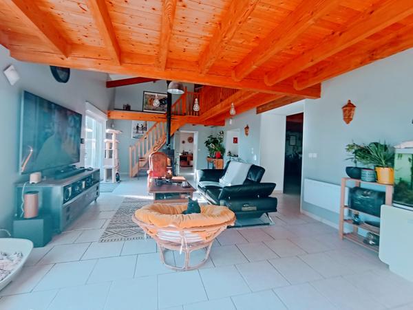 Maison 8 pièces - 180 m²