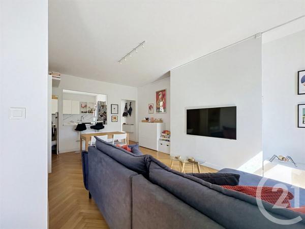 Appartement T3 à vendre  3 pièces - 70,37 m 2   VIENNE  - 38