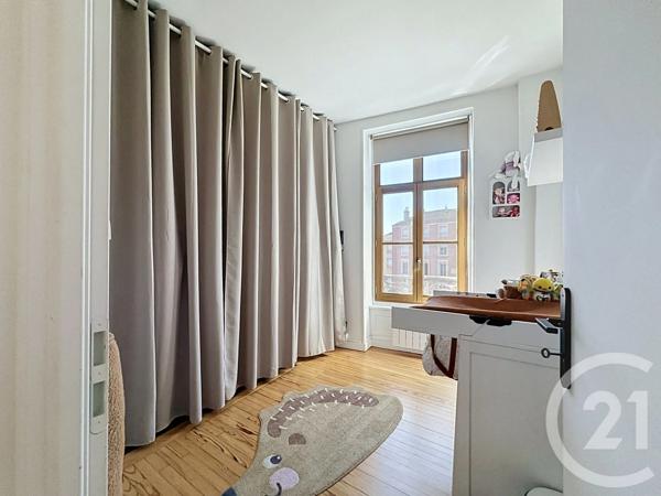 Appartement T3 à vendre  3 pièces - 70,37 m 2   VIENNE  - 38