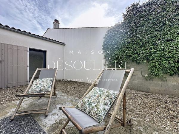 Appartement trois pièces, 12' a vélo du marché des halles