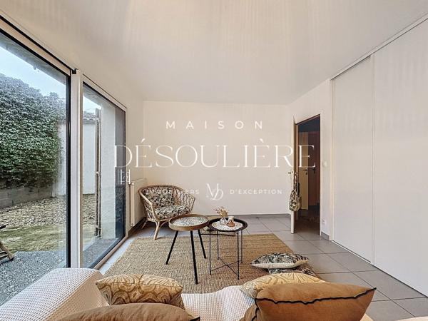 Appartement trois pièces, 12' a vélo du marché des halles