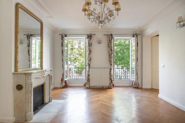Appartement Paris 10e - RUE DE CHABROL / POISSONNIÈRE