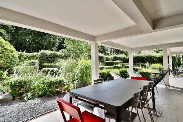 Chatou villa d'architecte 8 pièces, jardin paysagé, quartier recherché
