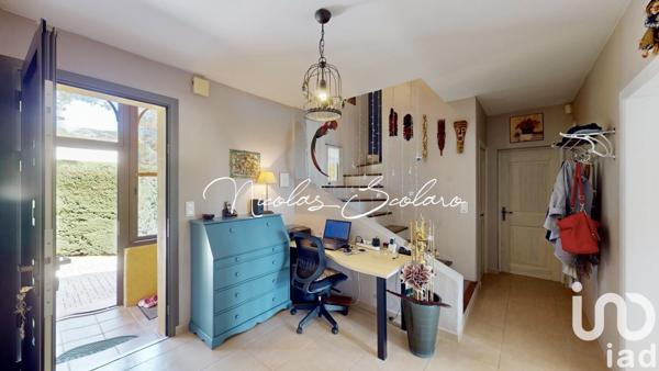 Maison traditionnelle 5 pièces de 152 m² à Taillades (84300)