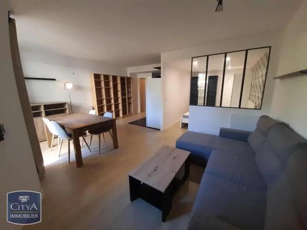 Appartement à louer 2 pièces 41.86m² Châtillon (92320)