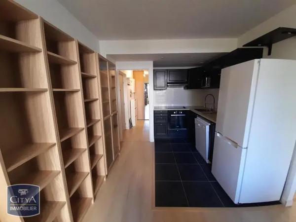 Appartement à louer 2 pièces 41.86m² Châtillon (92320)