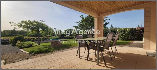Maison à Bressuire, 79300 - 7 pièces 102m²