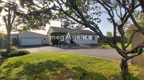 Maison à Bressuire, 79300 - 7 pièces 102m²