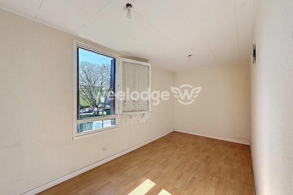 Appartement à vendre 4 pièces de 78 m² à Éragny