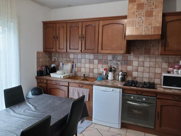 Maison 87 m² avec cour et garage