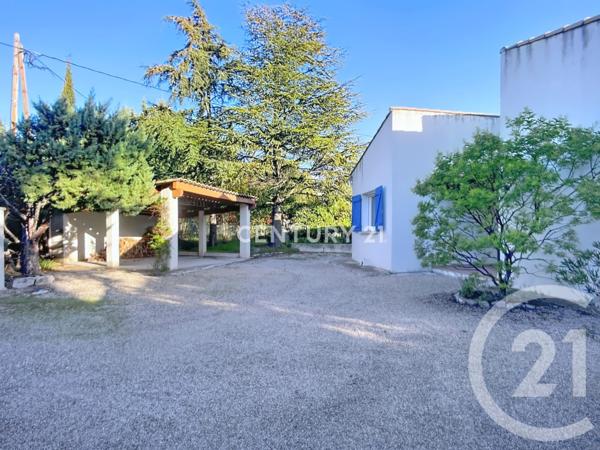 Maison à vendre  4 pièces - 85,55 m2 CUGES LES PINS - 13