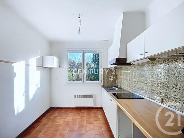 Maison à vendre  4 pièces - 85,55 m2 CUGES LES PINS - 13