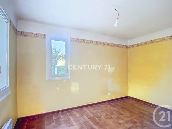 Maison à vendre  4 pièces - 85,55 m2 CUGES LES PINS - 13
