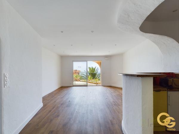 Appartement à THEOULE SUR MER (06590)