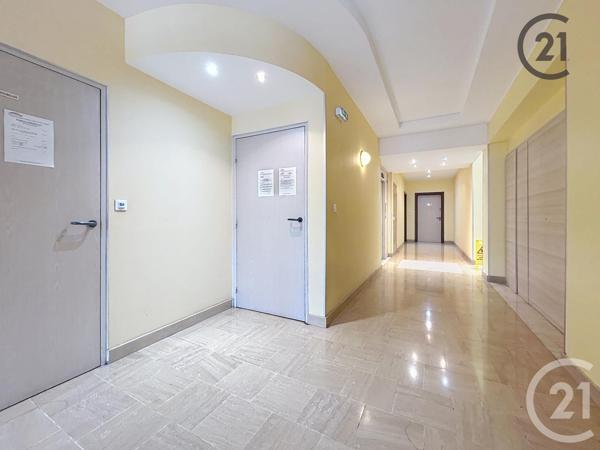 Appartement F4 à vendre  4 pièces - 82 m2 REIMS - 51