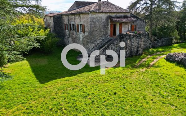 Maison à vendre    7 pièces • 228 m2 Ruoms
