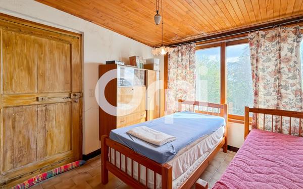 Maison à vendre    7 pièces • 228 m2 Ruoms