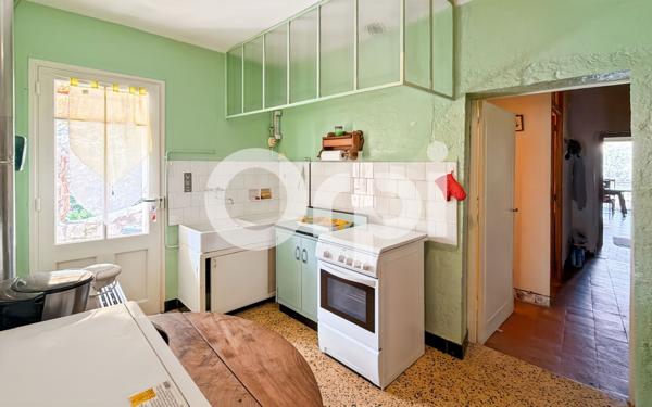 Maison à vendre    7 pièces • 228 m2 Ruoms