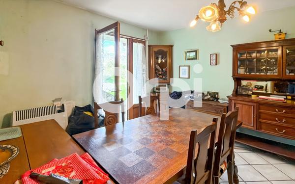 Maison à vendre    7 pièces • 228 m2 Ruoms