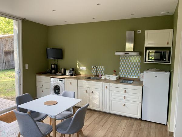 Magnifique Manoir du XVIe siècle typique du Périgord vert.