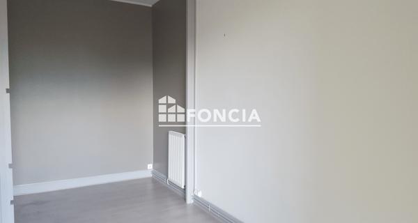 Location Appartement 2 pièces 49.82 m² - Grenoble 38000