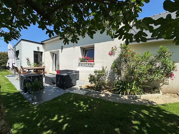 Maison 6 pièces – 105 m² environ à Elven (ref : 100883)