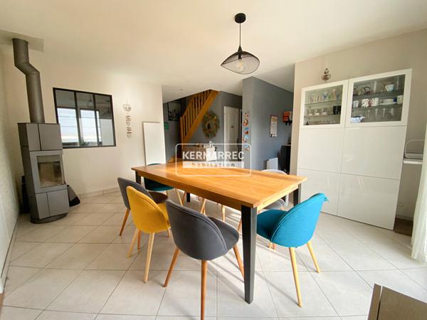 Maison 6 pièces – 105 m² environ à Elven (ref : 100883)