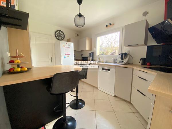 Maison 6 pièces – 105 m² environ à Elven (ref : 100883)