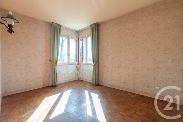 Maison à vendre  7 pièces - 135,71 m2 LE PLESSIS TREVISE - 94