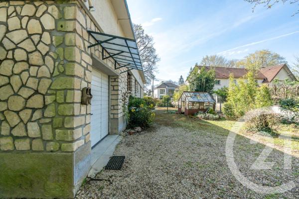 Maison à vendre  7 pièces - 135,71 m2 LE PLESSIS TREVISE - 94
