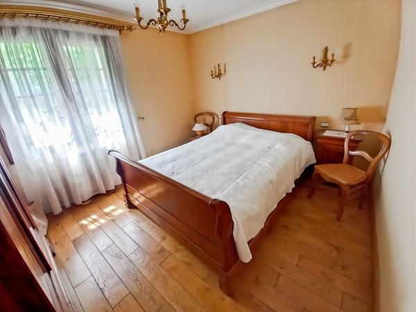 MAISON-PETIT CORONNE