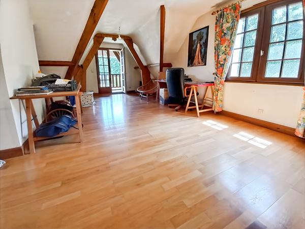 MAISON-PETIT CORONNE