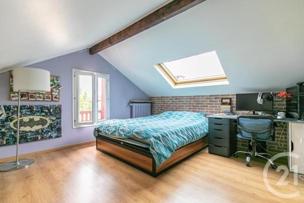 Maison à vendre  6 pièces - 75,29 m2 LA VARENNE ST HILAIRE - 94