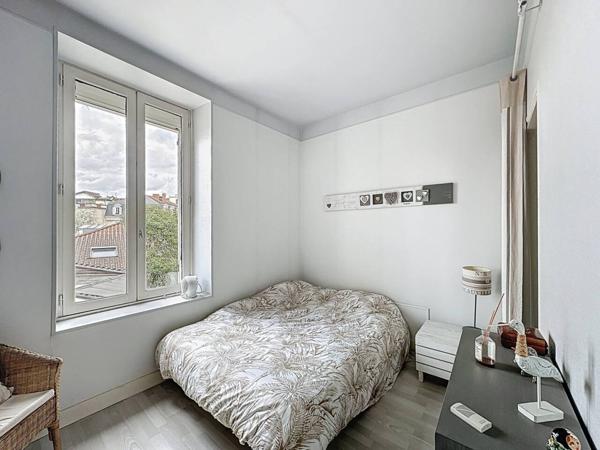 Maison à vendre 9 pièces de 182 m²