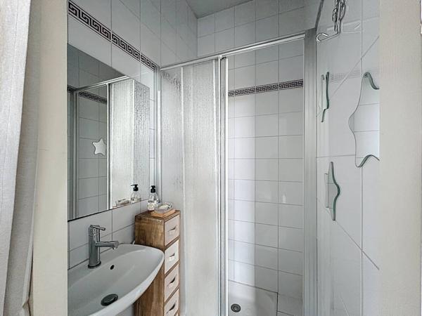 Maison à vendre 9 pièces de 182 m²