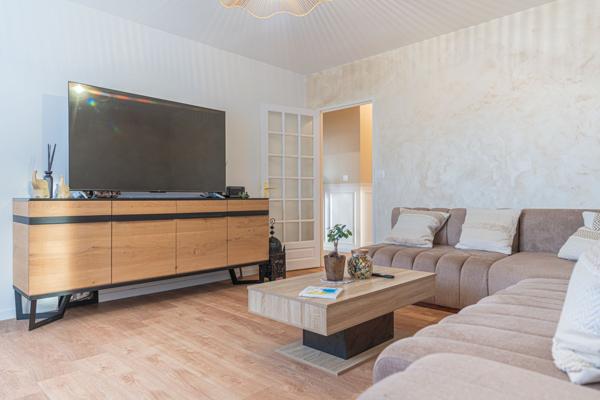 Appartement 3 pièces - 74 m² Exclusivité efficity