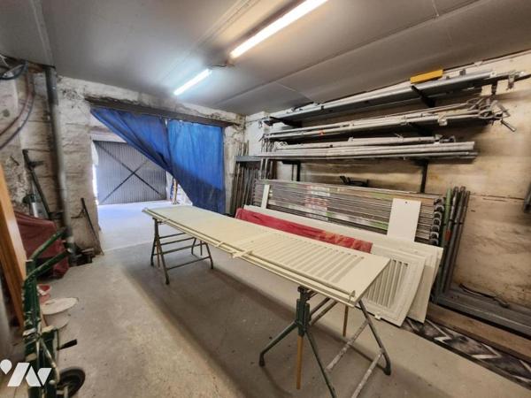 ENSEMBLE IMMOBILIER - A VENDRE - MONTOIRE/ LOIR (41800)